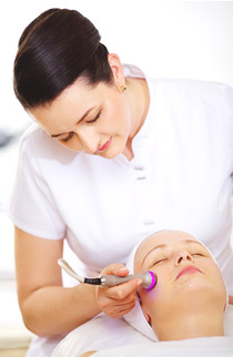 Больше косметологов, хороших и разных